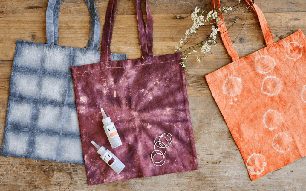How to Decorate a Tote Bag-Tie and dye