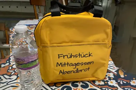 custom company lunch bags