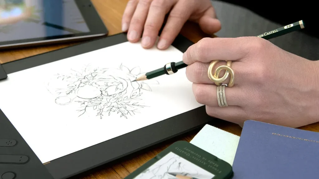Use Eyeliner or Skin-Safe Marker Method to Draw a Temporary Tattoo