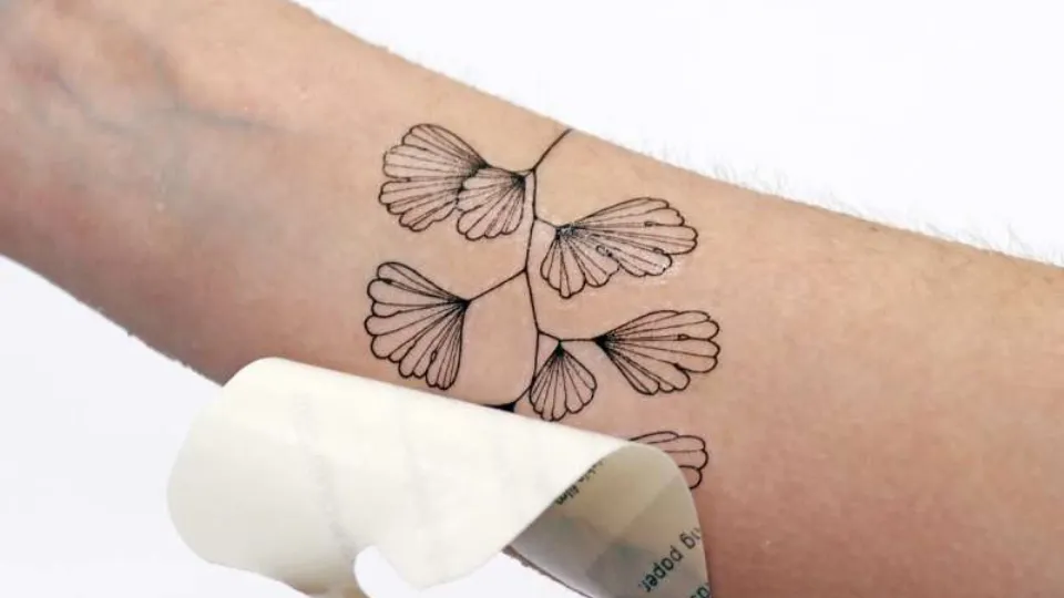 Use Temporary Tattoo Paper Method to Draw a Temporary Tattoo