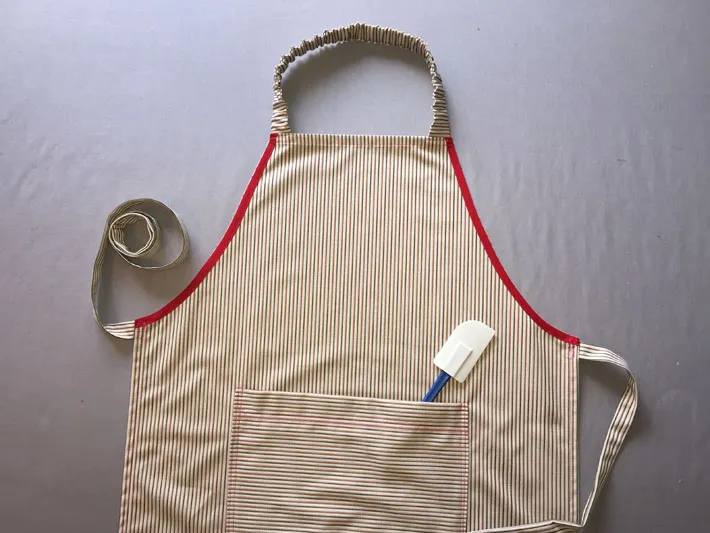 DIY Apron Tutorial How To Make an Apron